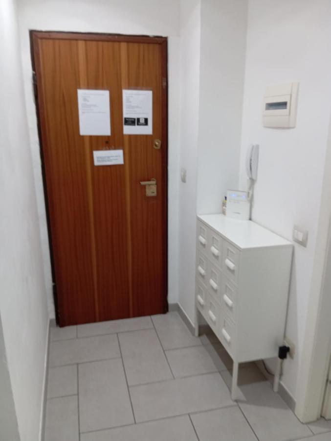 Apartament Famagosta Milano公寓 外观 照片